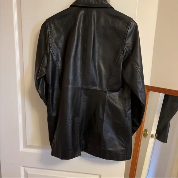 Gap vintage black leather jacket. Mid length. Size M Great shape. - Picture 2 of 4